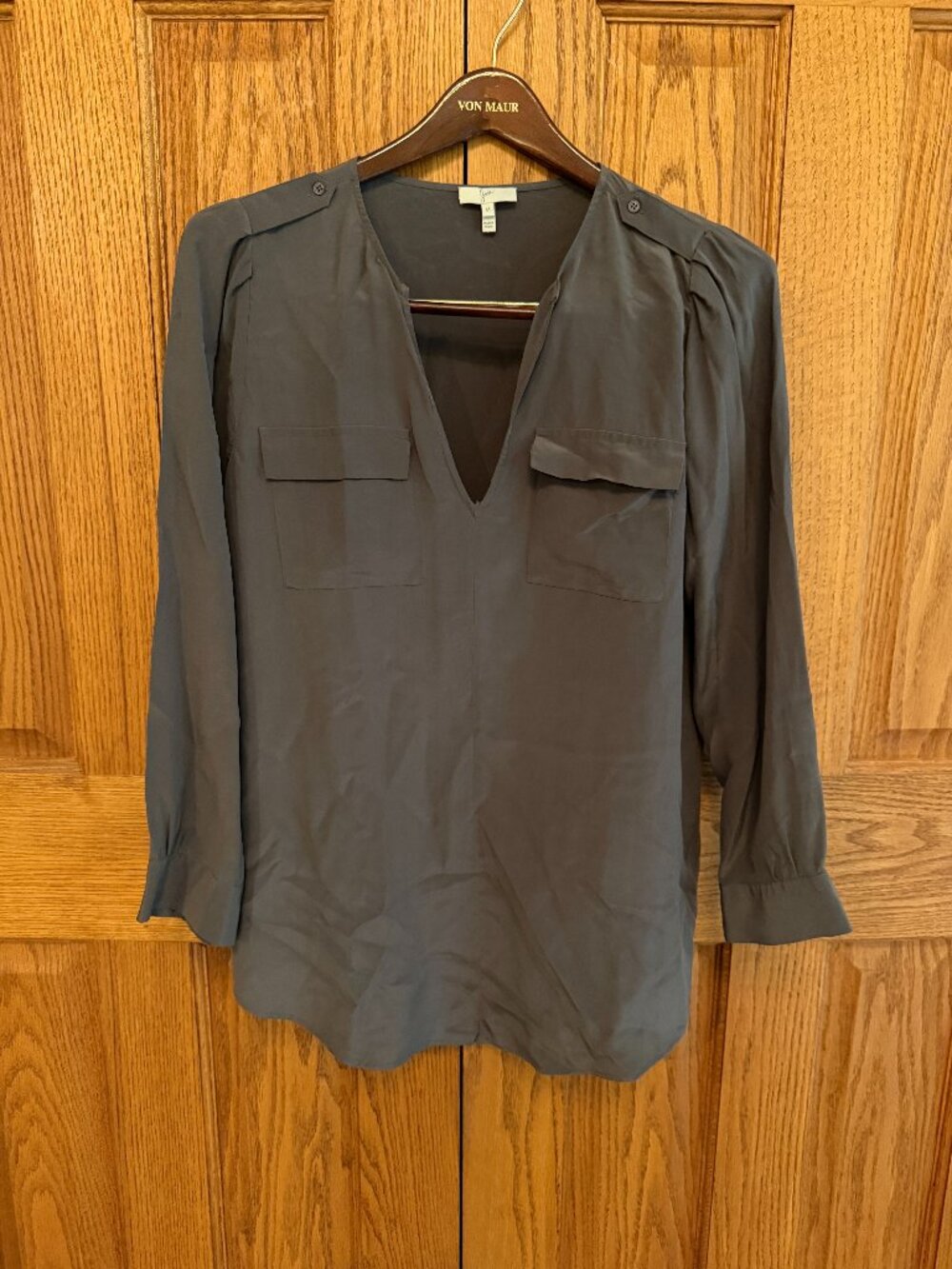 Joie gray silk blouse top shirt medium